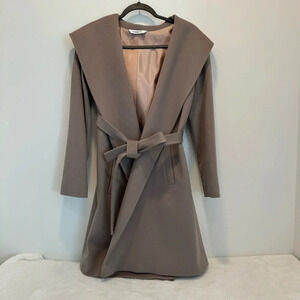 Fleurette by Loro Piana 100% Wool  Coat Size 0